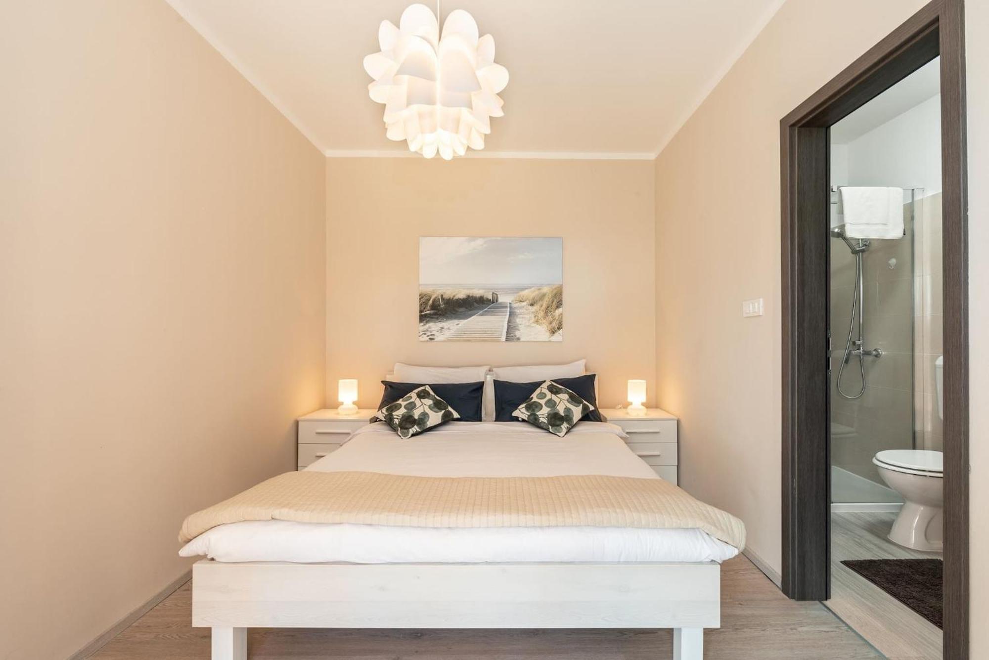Holiday Home Alis ลาบิน ภายนอก รูปภาพ